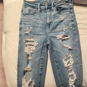 American Eagle Distressed Ripped Skinny Jeans